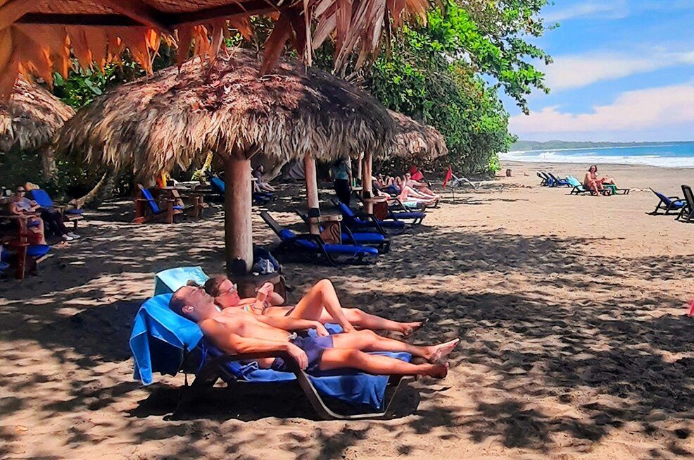 banana azul hotel