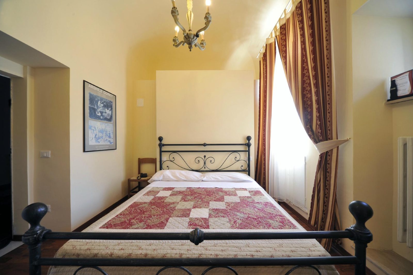 Hotel Iris