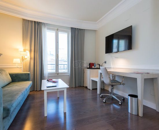 nh hotels zaragoza