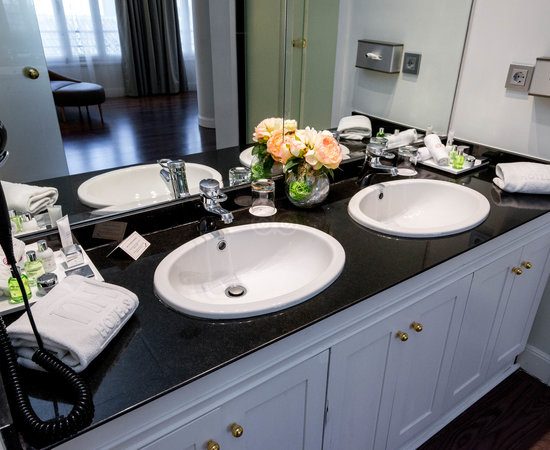 nh hotels zaragoza