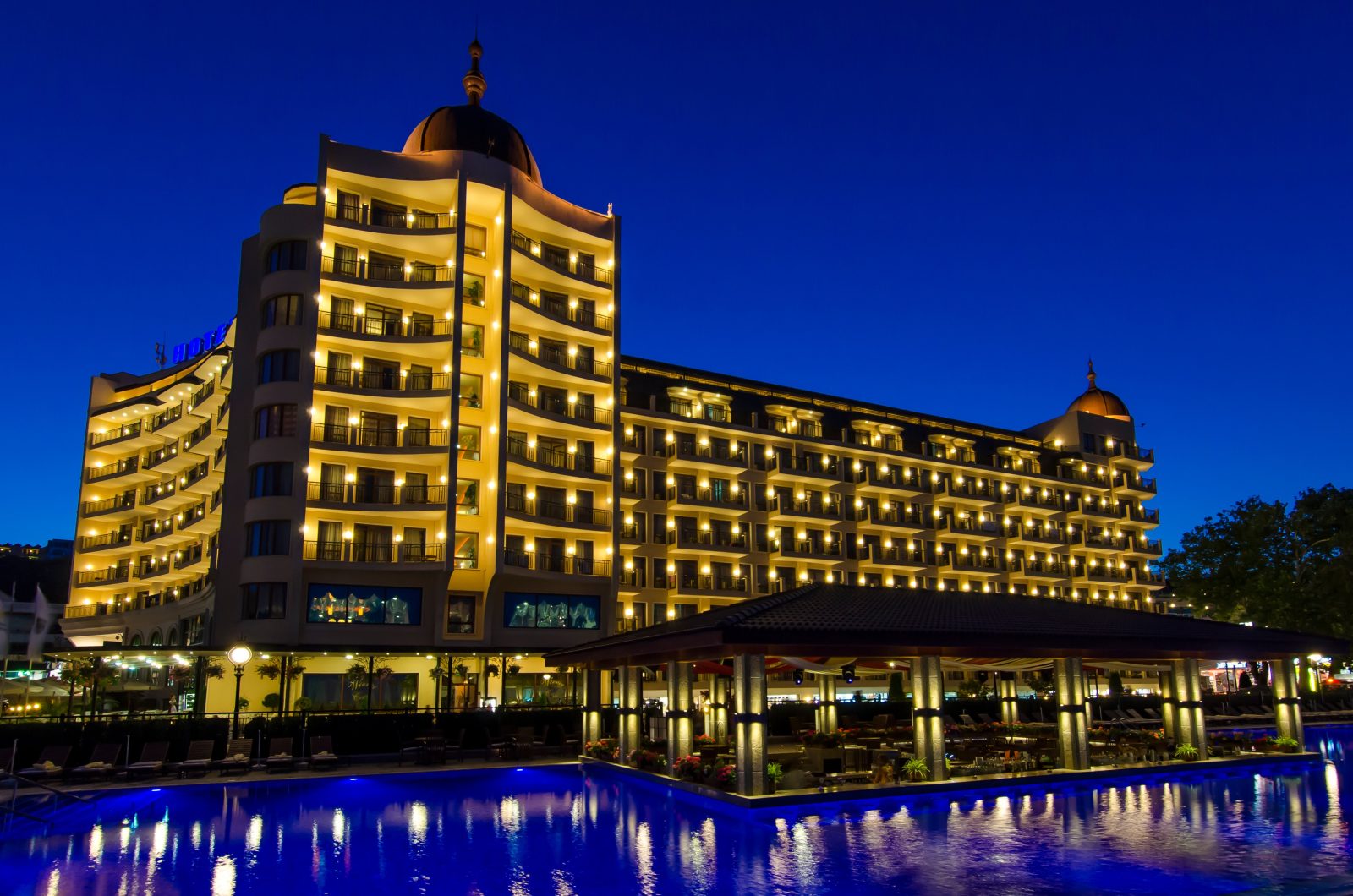 admiral hotel golden sands