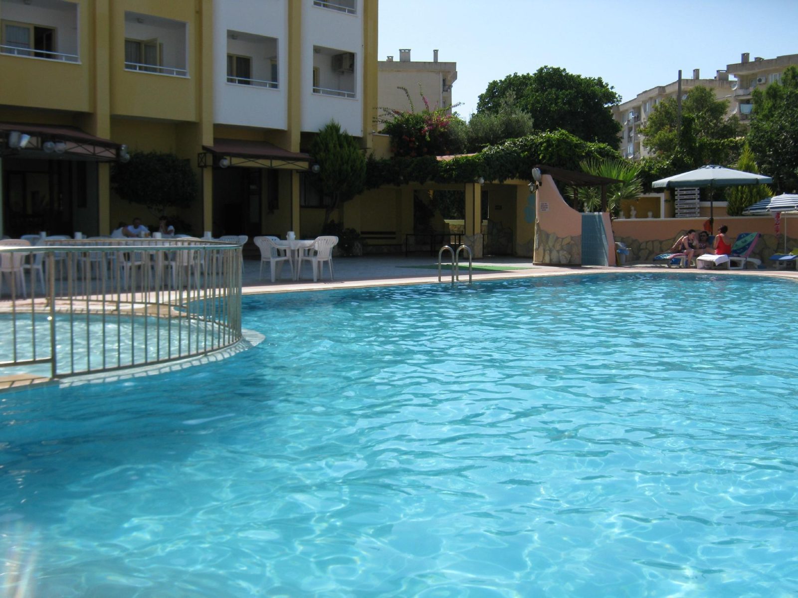 oya apartments hotel kusadasi