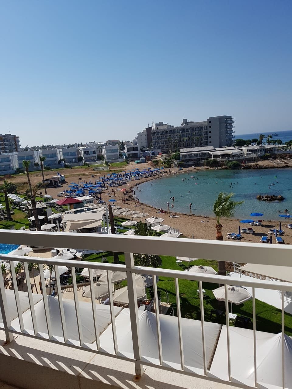 pola costa apartments hotel protaras