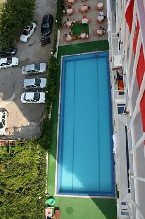 Kristal Beach Hotel