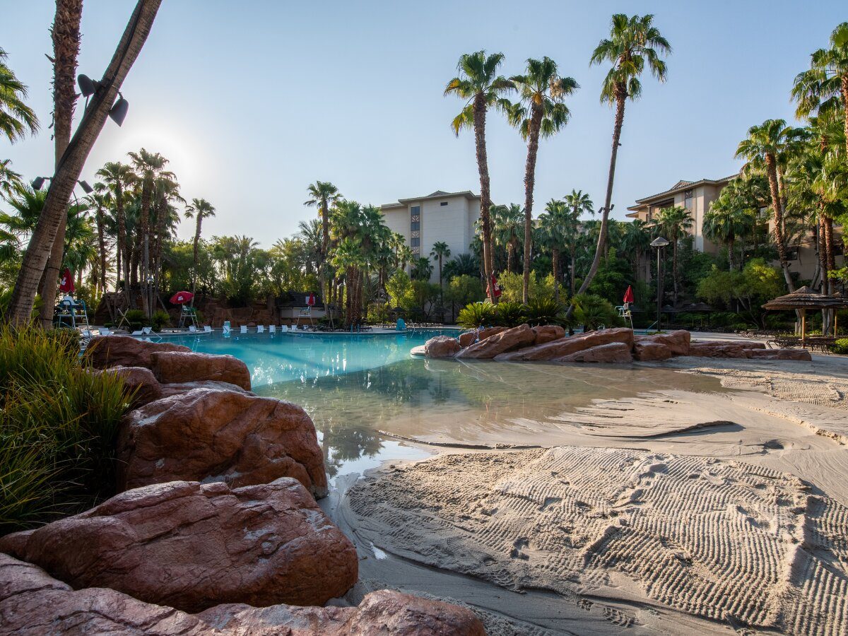 tahiti village las vegas nv