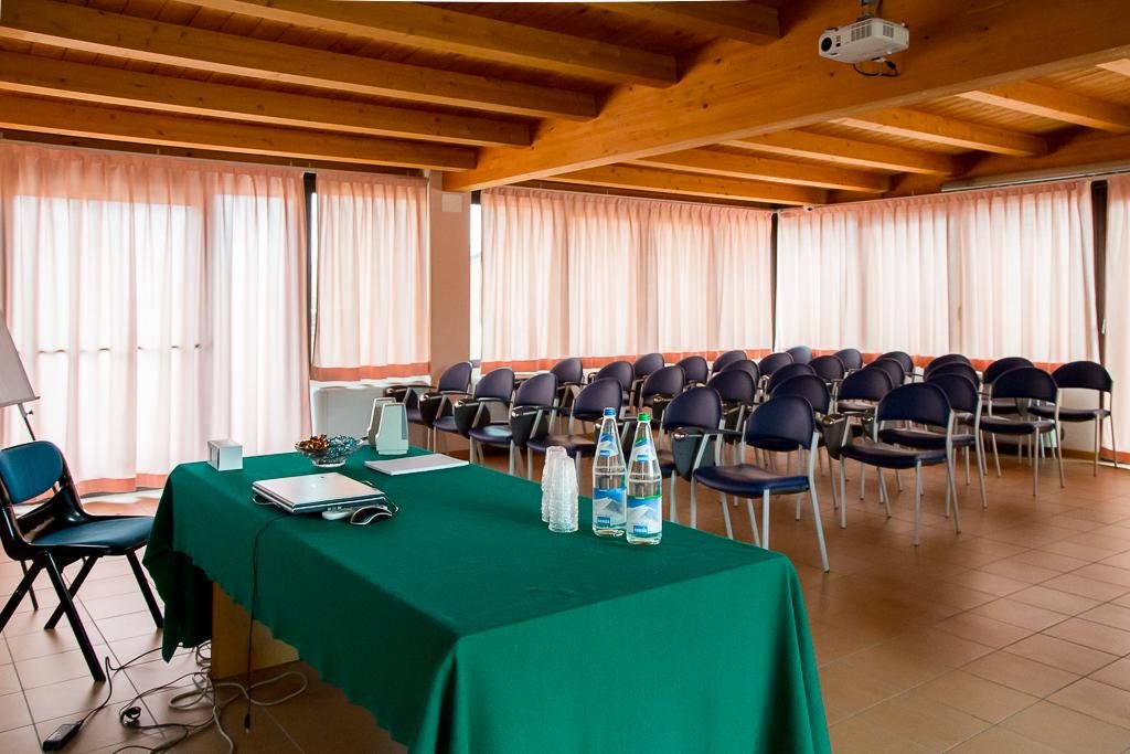 Anusca Palace Hotel Bologna
