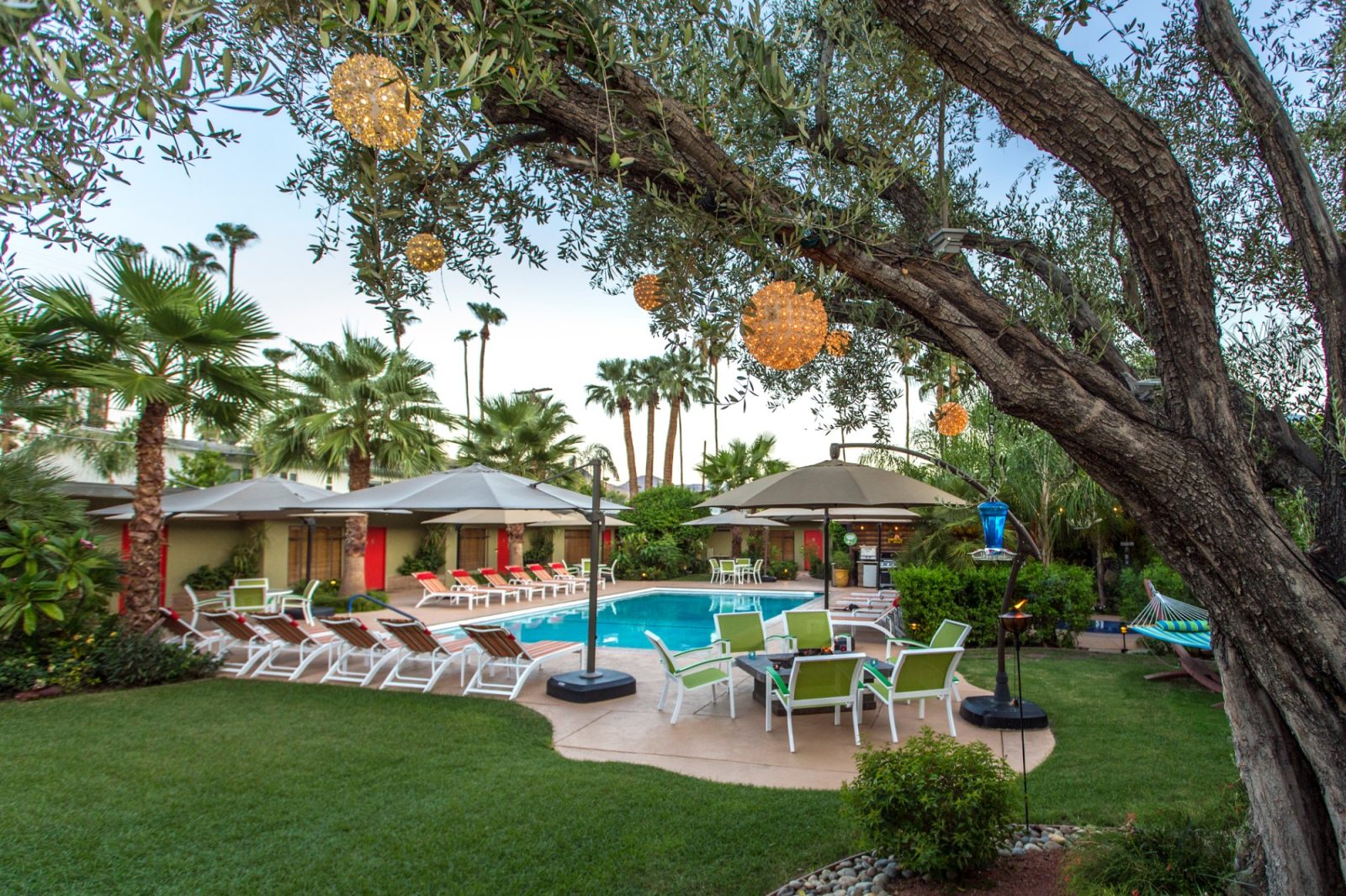 hotel desert riviera