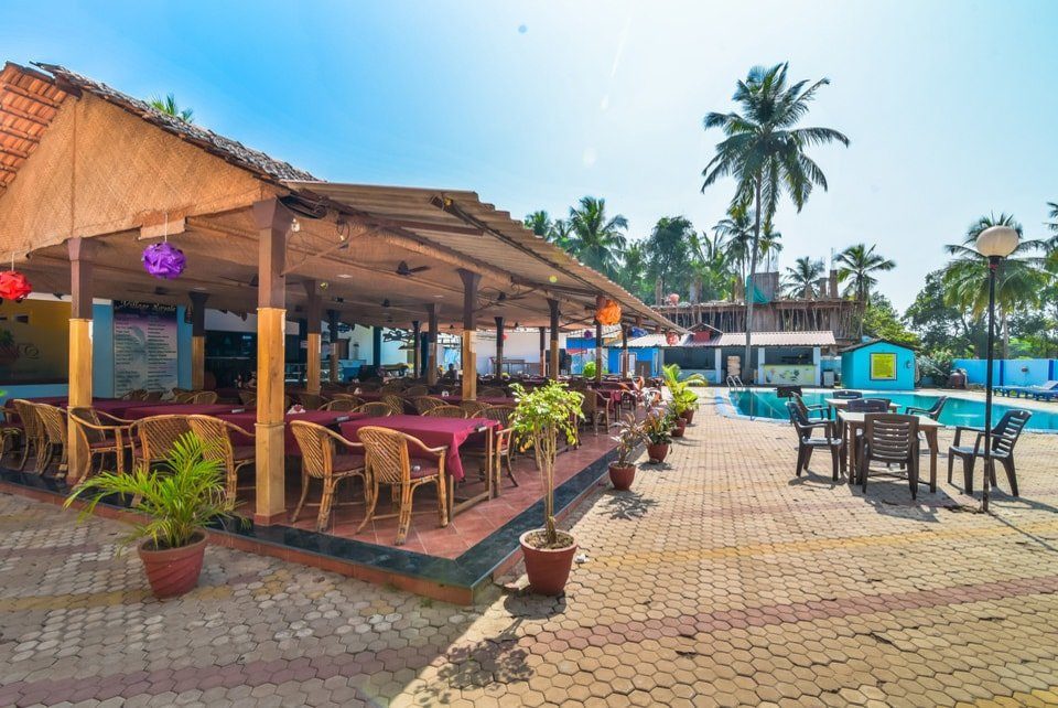 hotel village royal
