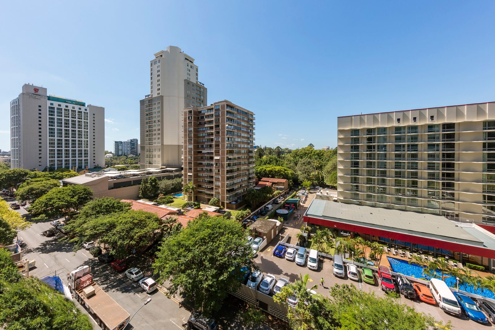 Oaks Brisbane on Margaret Suites
