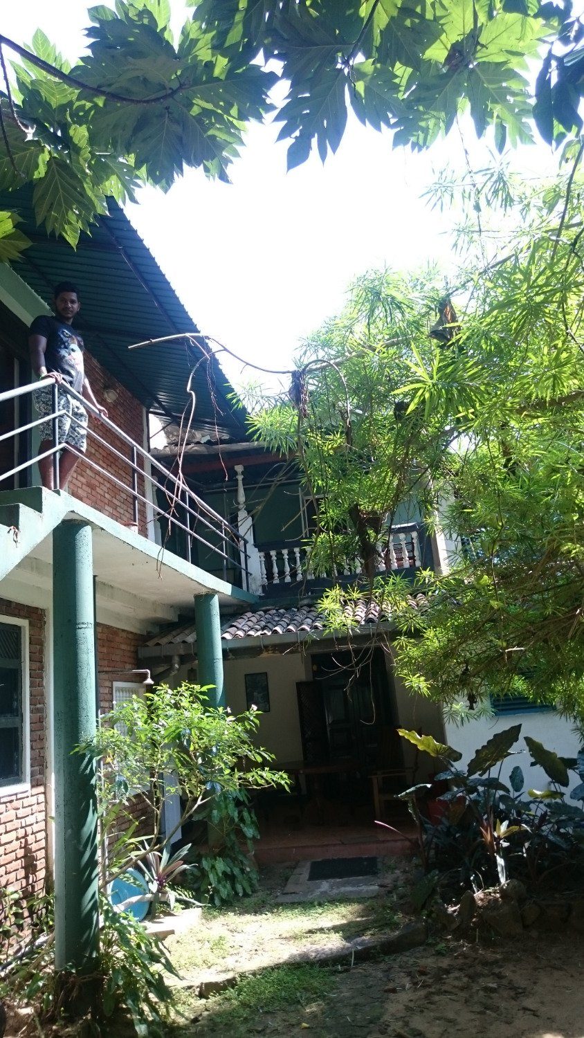 home stay strand hotel unawatuna