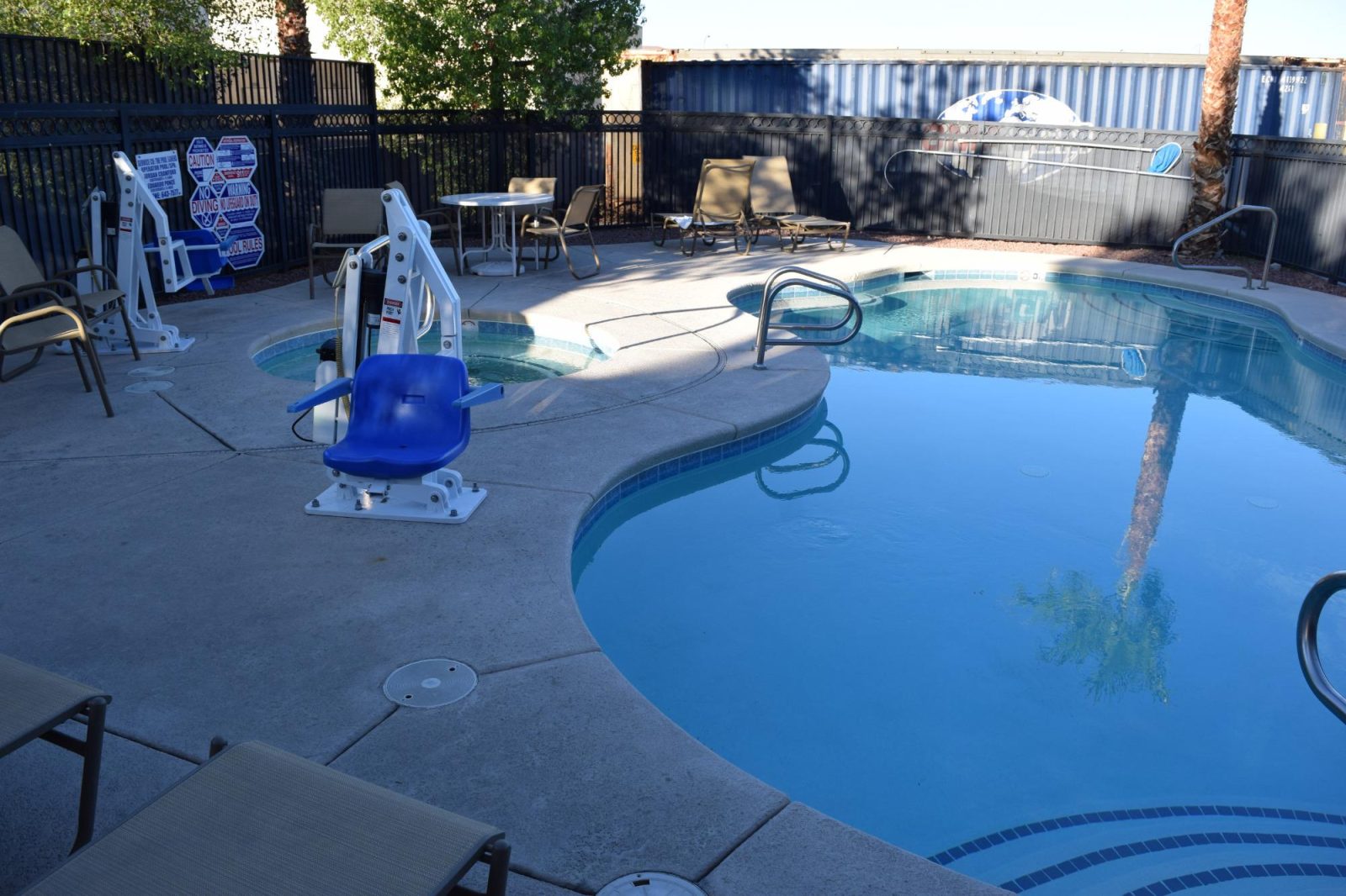 Comfort Inn & Suites Las Vegas - Nellis