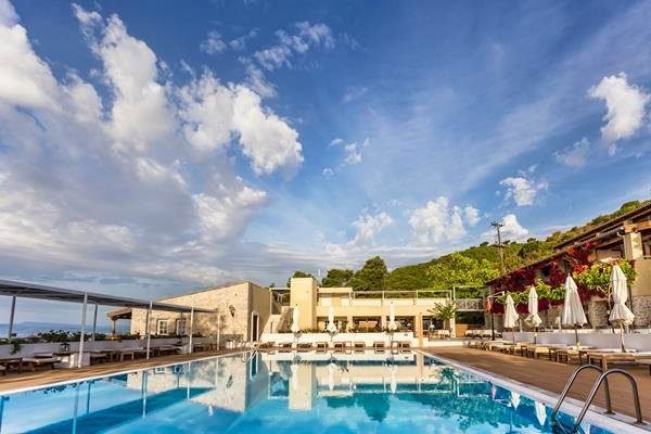 Atrium Hotel