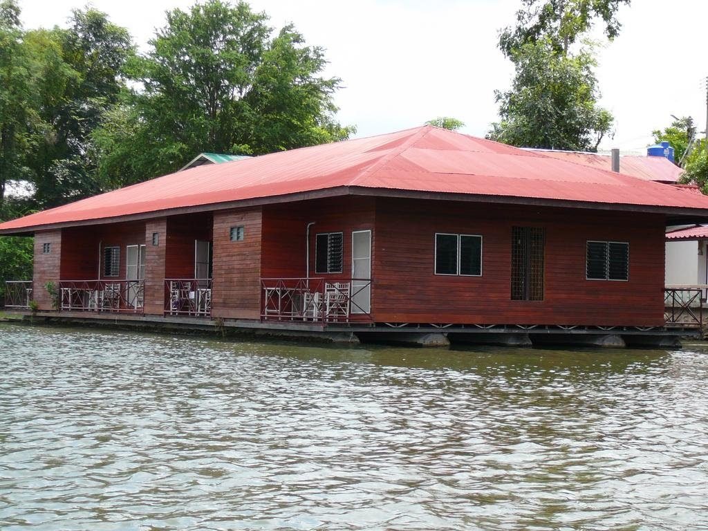 vn guesthouse hotel kanchanaburi