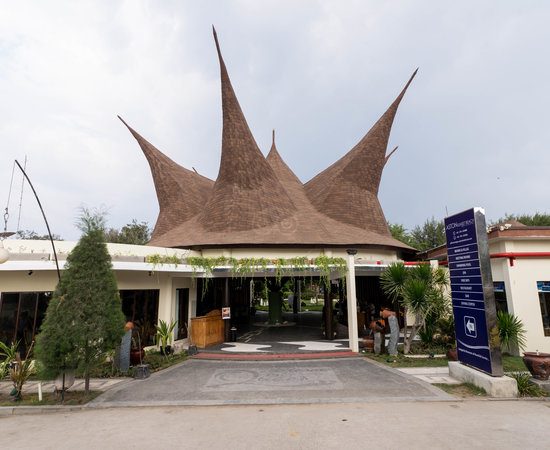 ASTON Sunset Beach Resort - Gili Trawangan