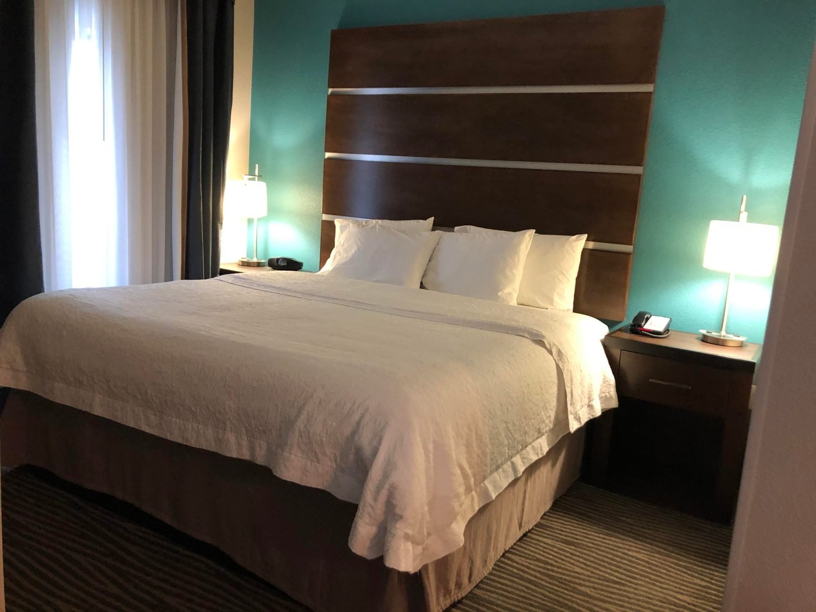 Hampton Inn & Suites Des Moines Downtown