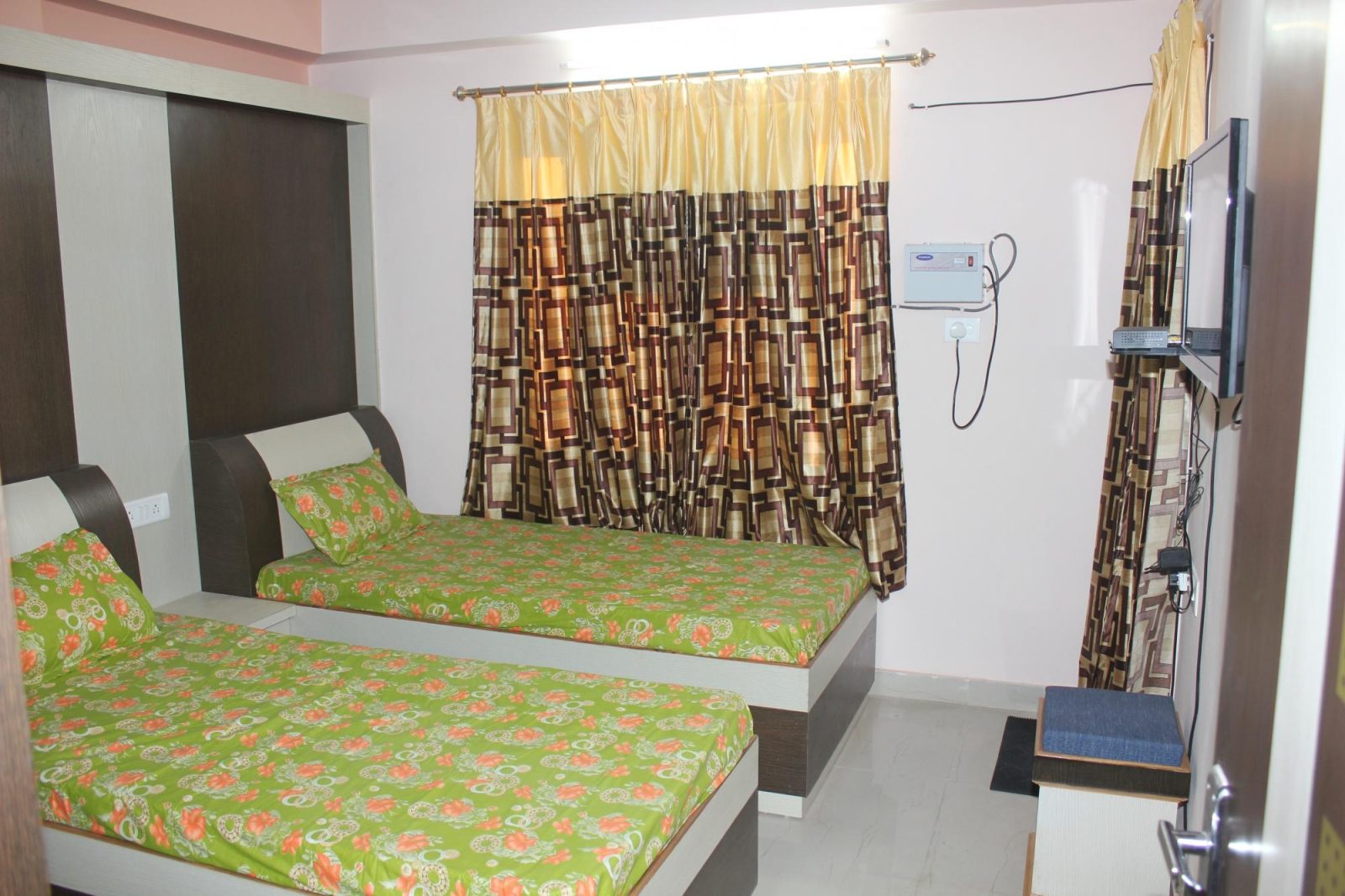 Varanasi Corporate Home Stay