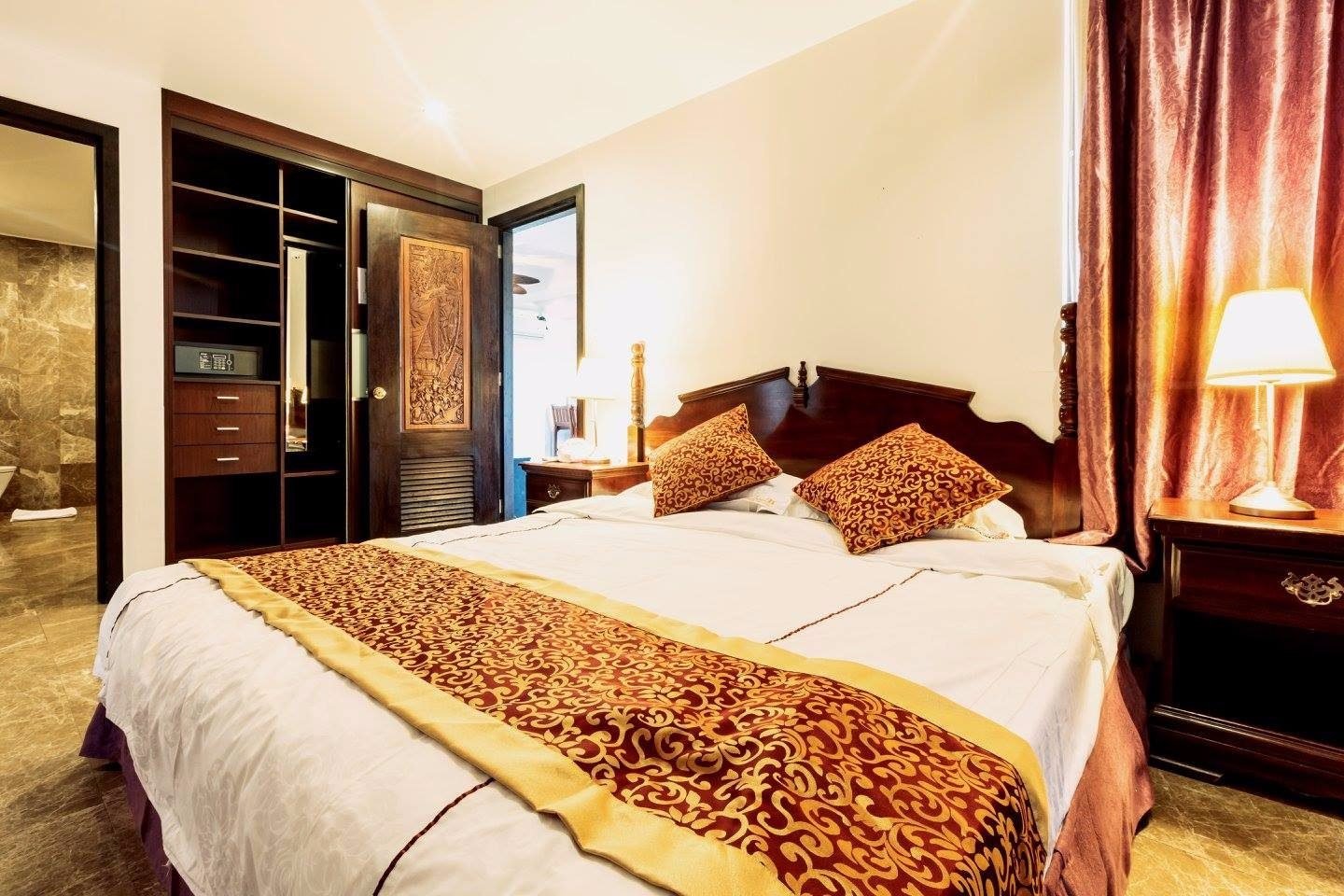 cliffside hotel koror