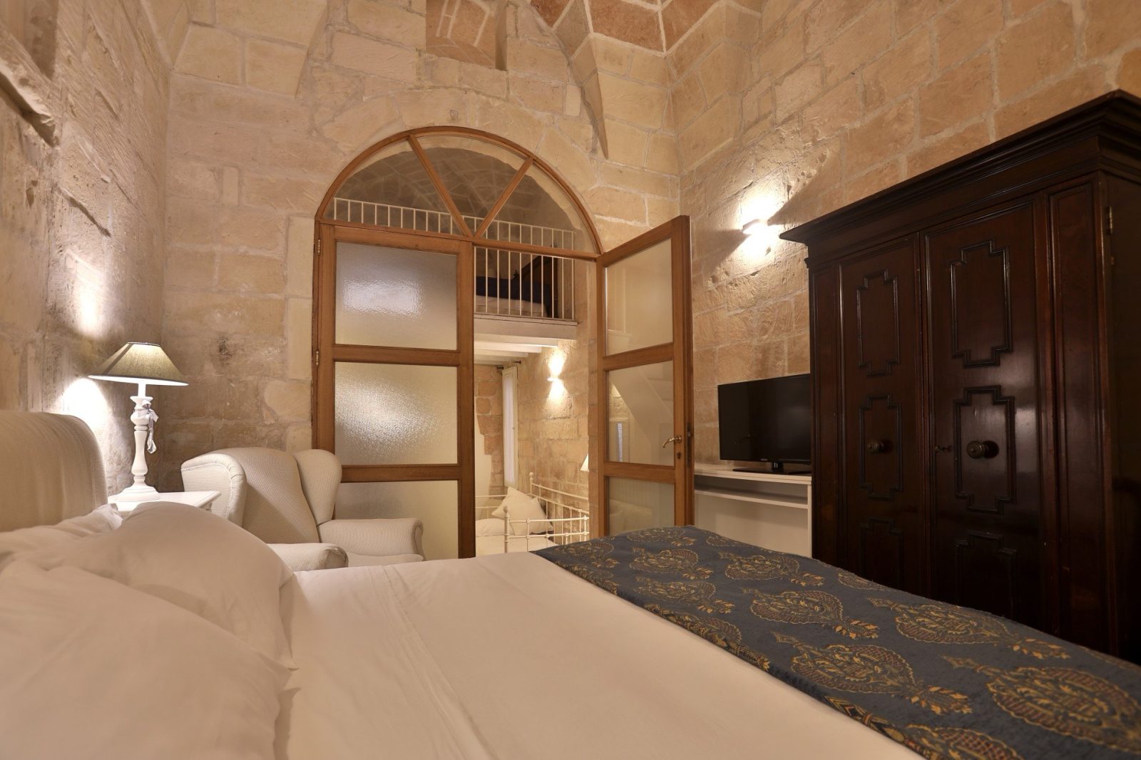 Chiesa Greca B&B Suites
