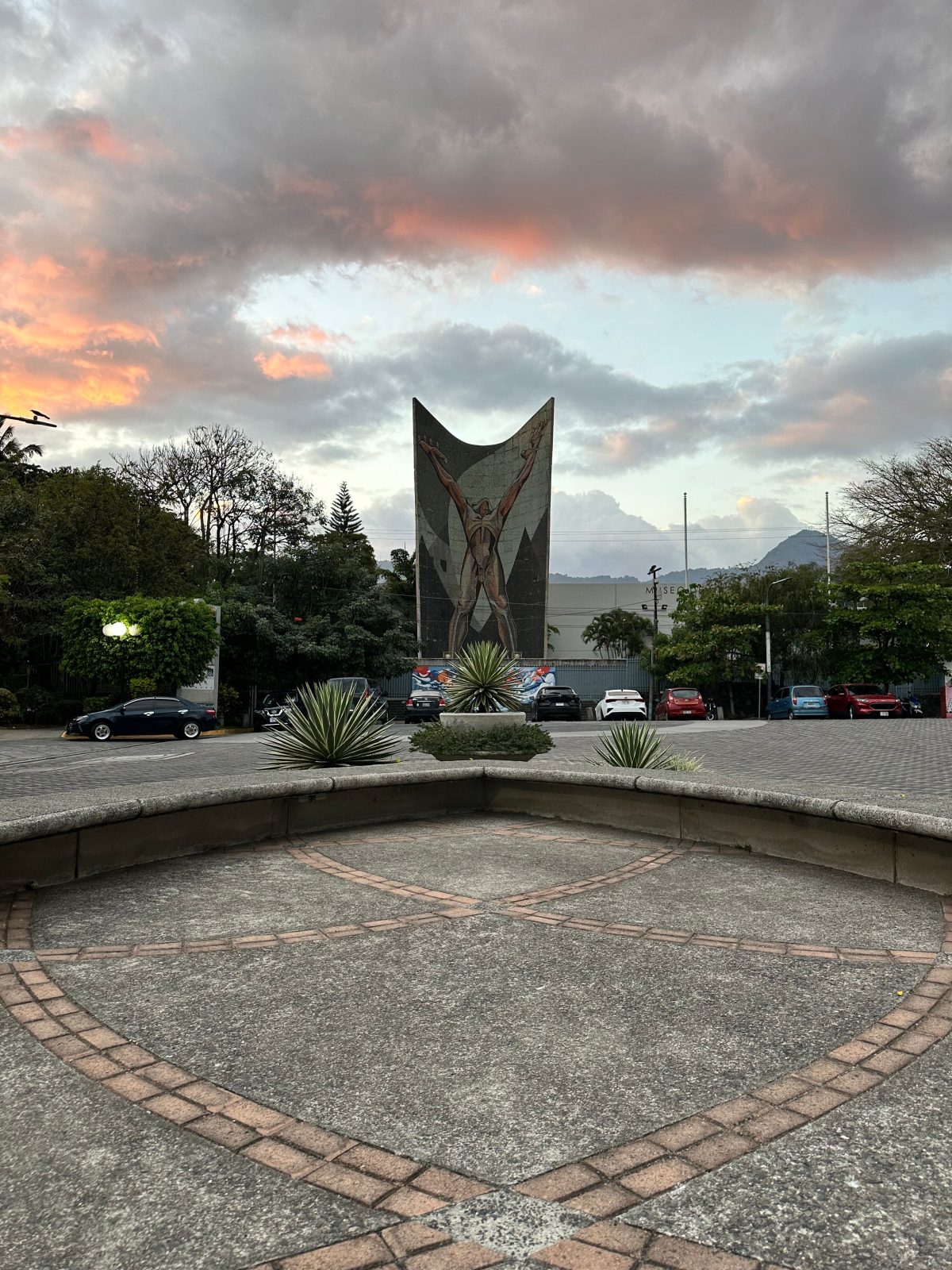 villa serena san benito hotel san salvador