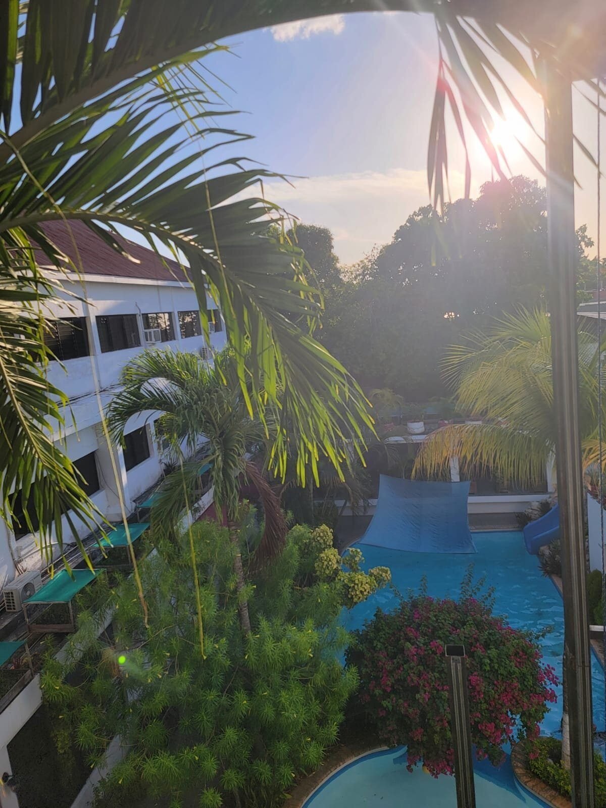 Hotel Casa Flores De Tikal