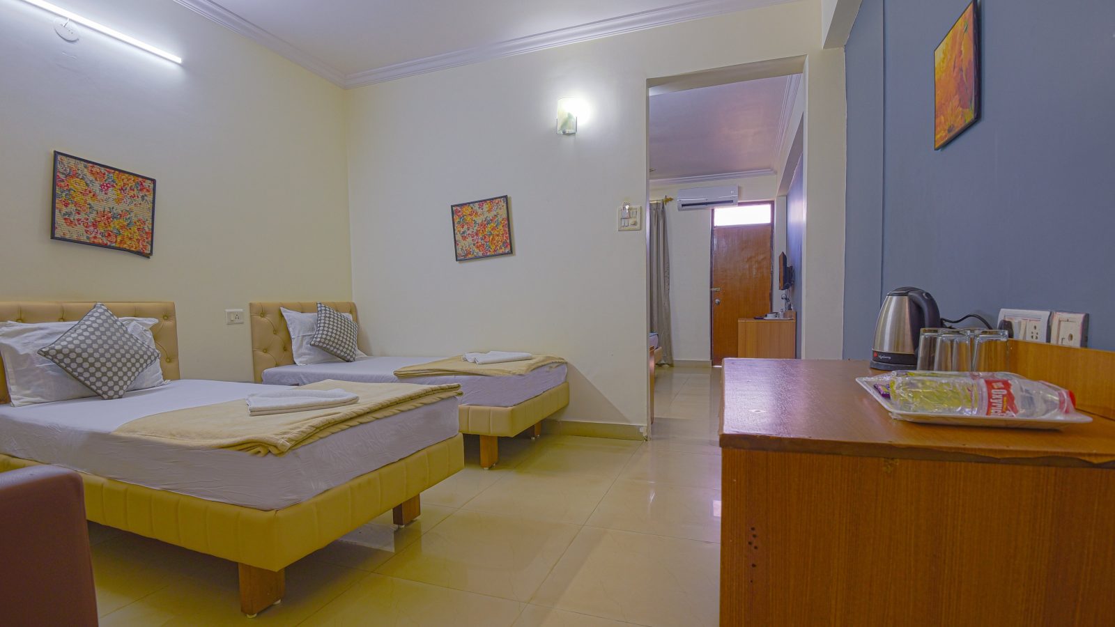 Hotel Orient Royal Candolim Goa