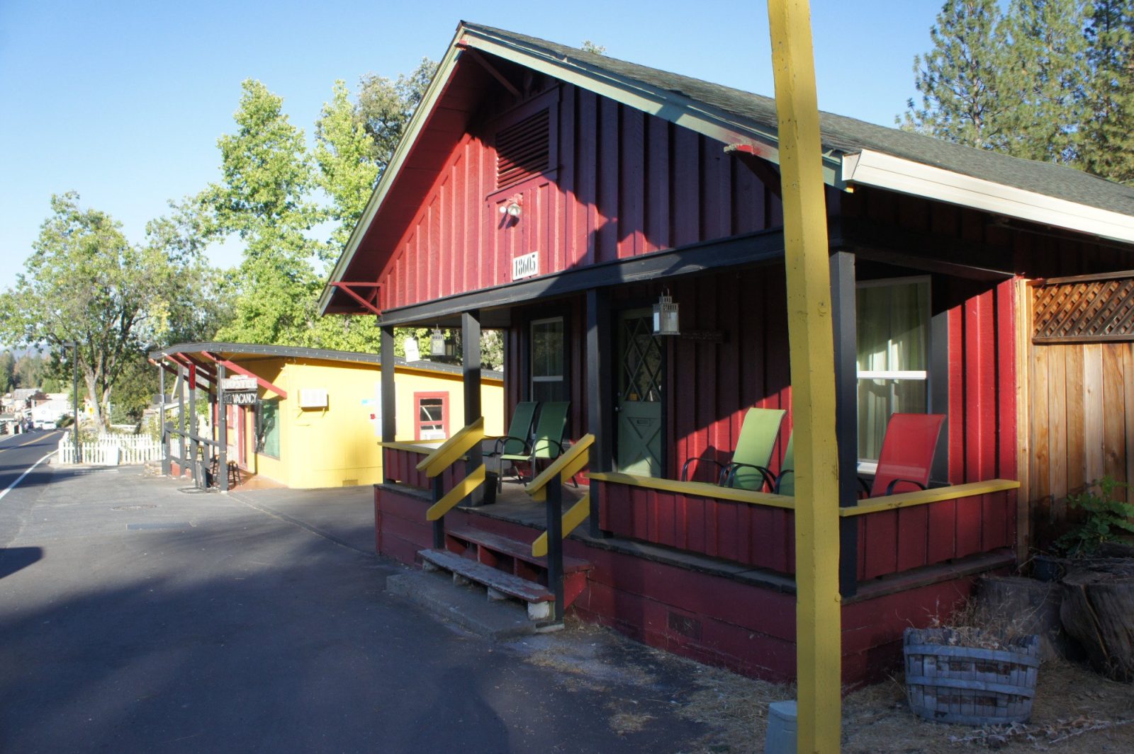Yosemite International Hostel