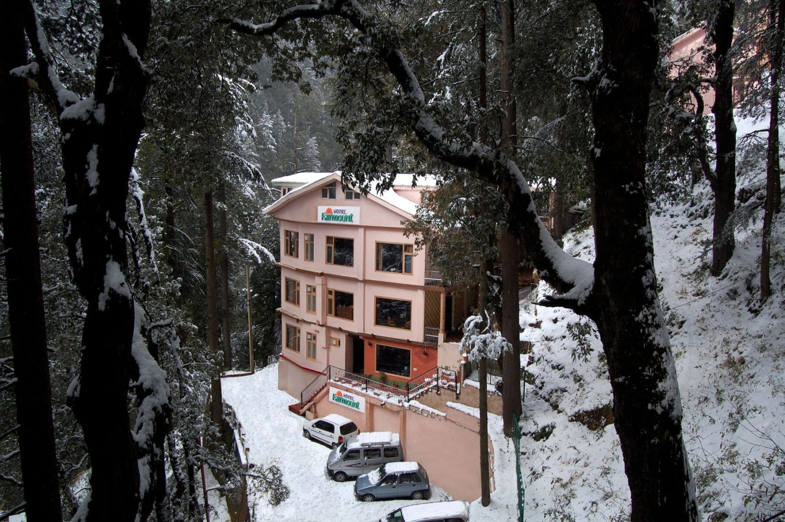 Fairmount Shimla Forest Greens