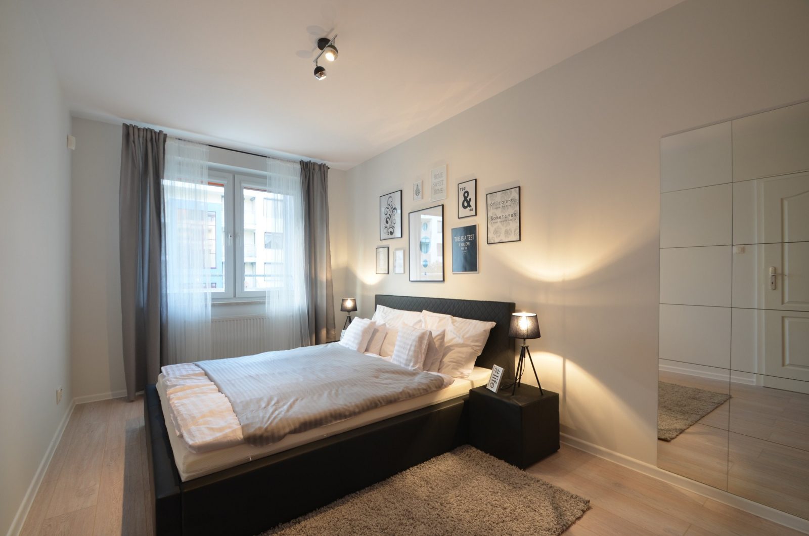 Apartamenty-plaza Kołobrzeg i Zakopane