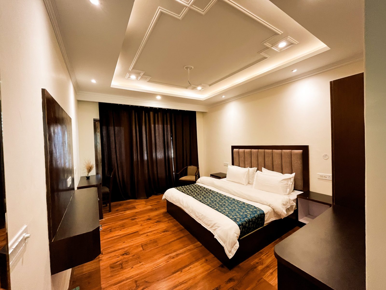 Sponbo Guest House, Leh
