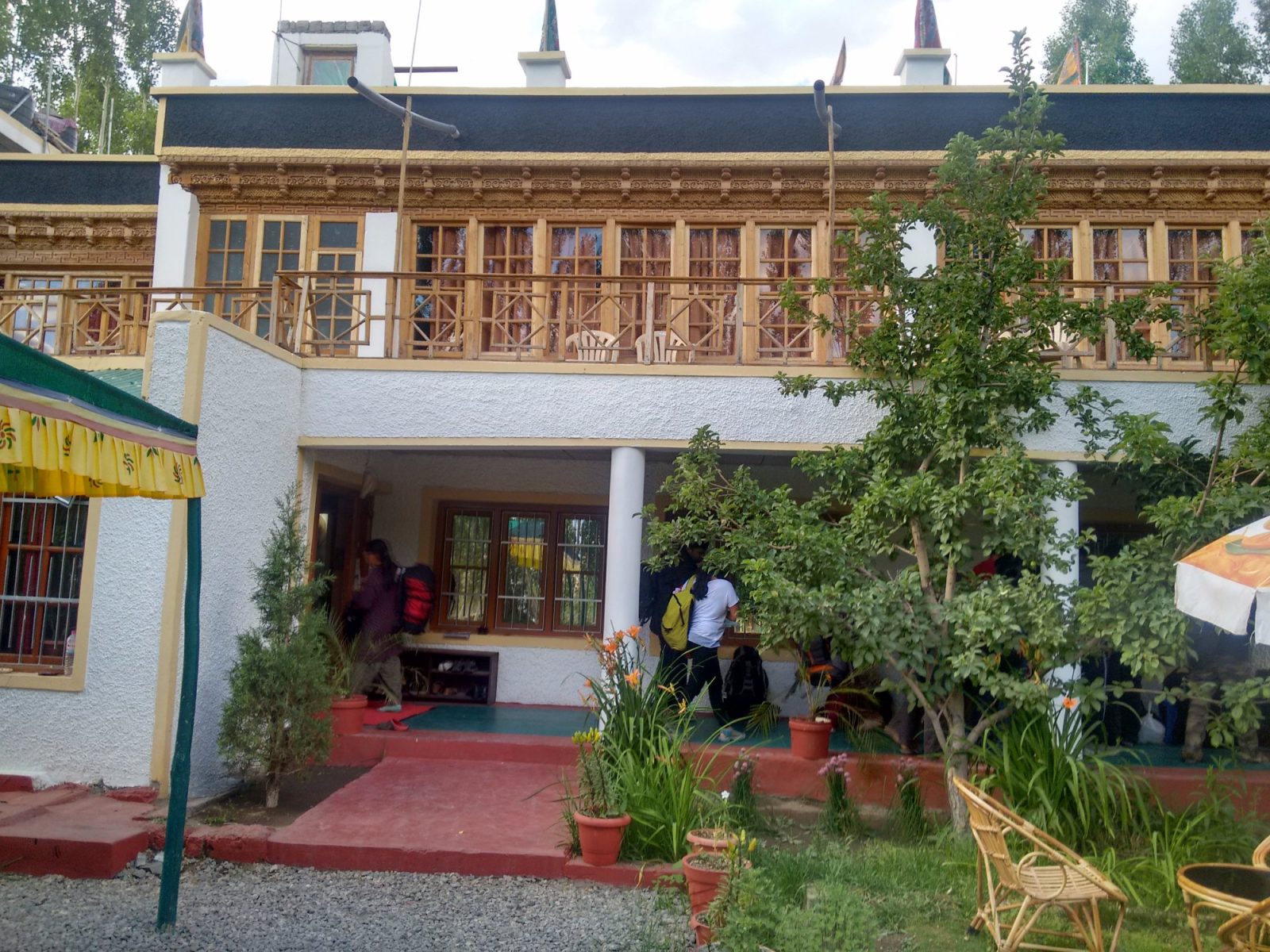 Sponbo Guest House, Leh