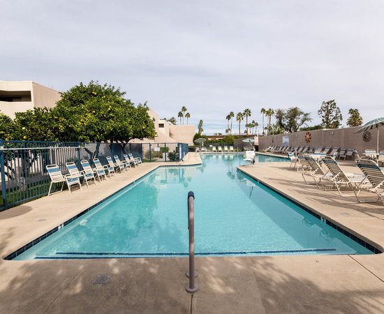 vista mirage hotel palm springs