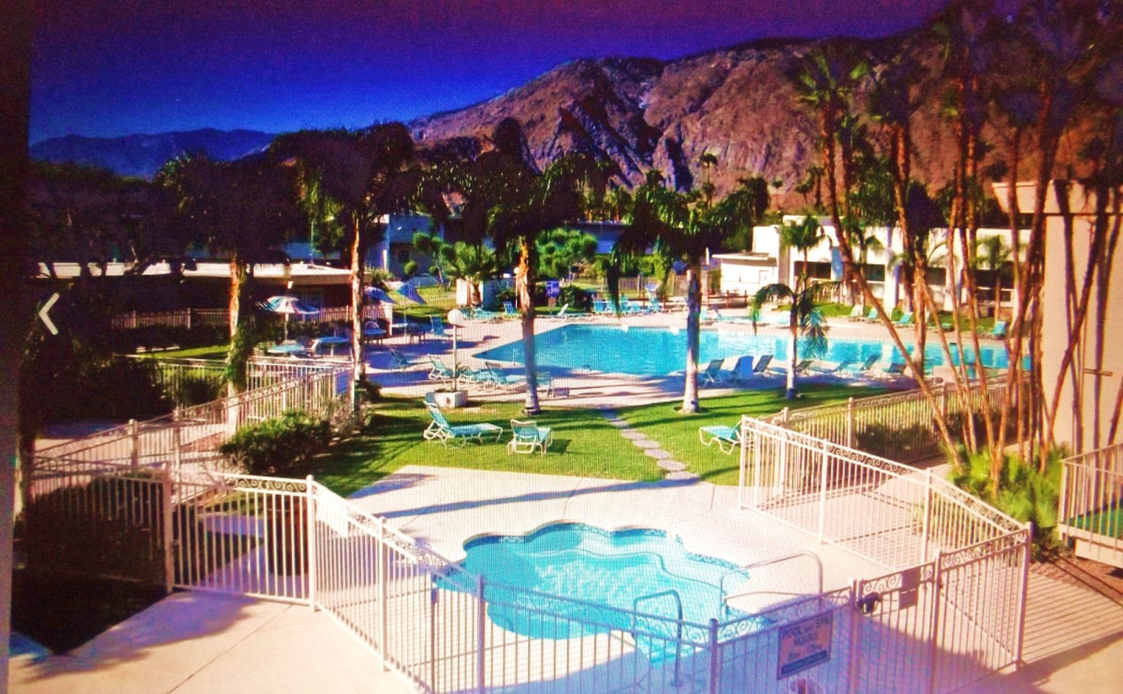 Days Inn by Wyndham Palm Springs
