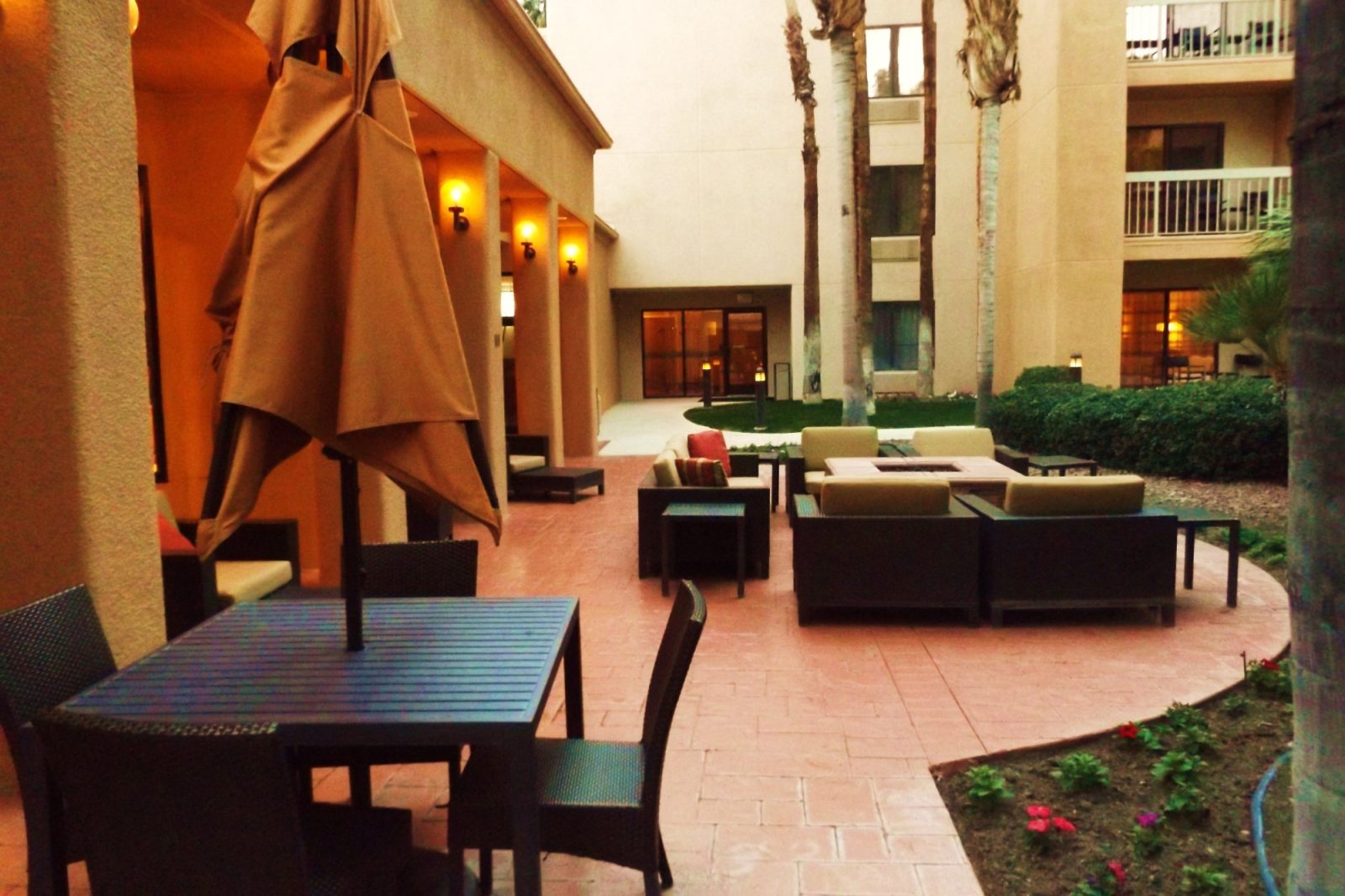 Courtyard by Marriott Palm Springs