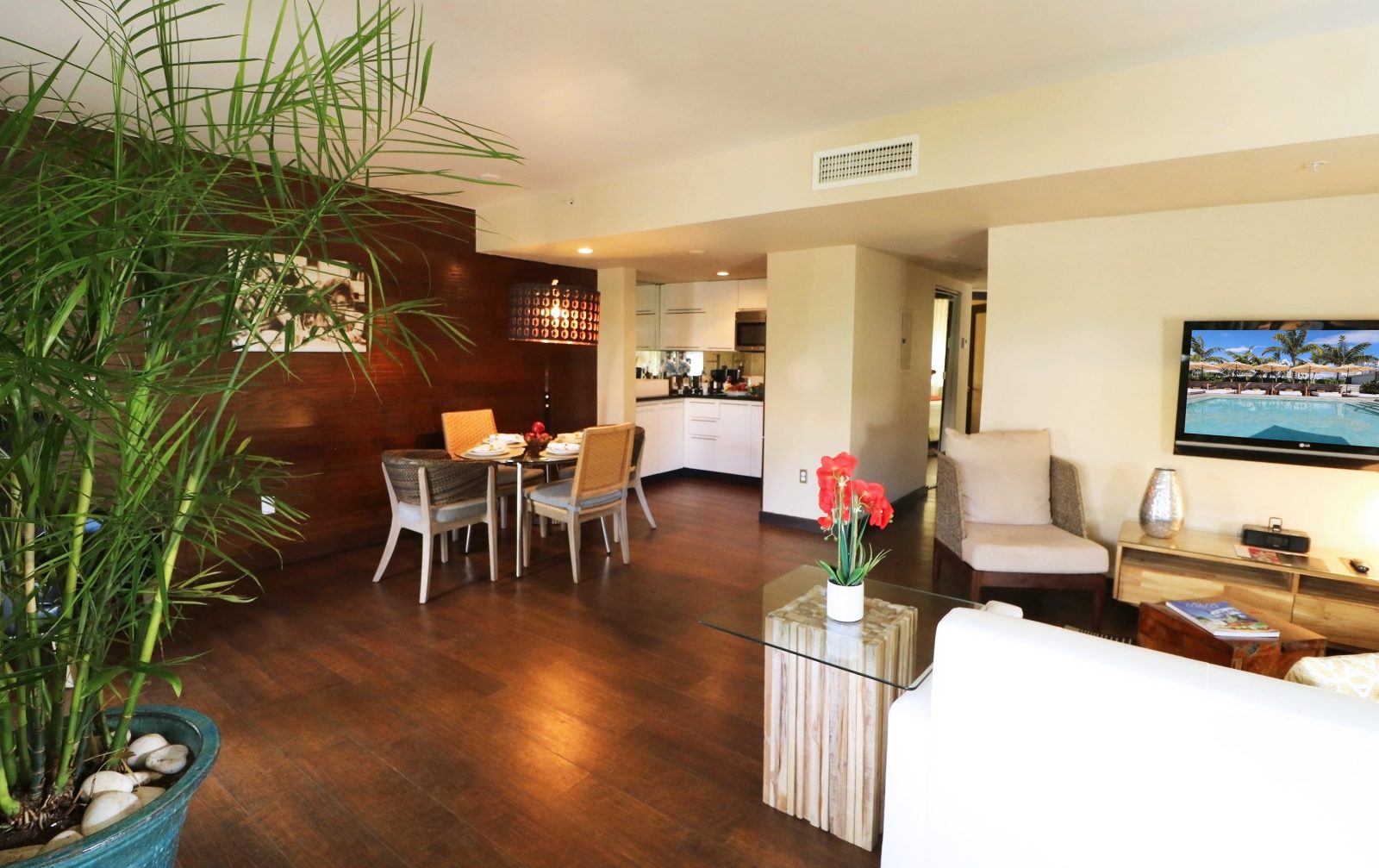 metropole apartments miami beach