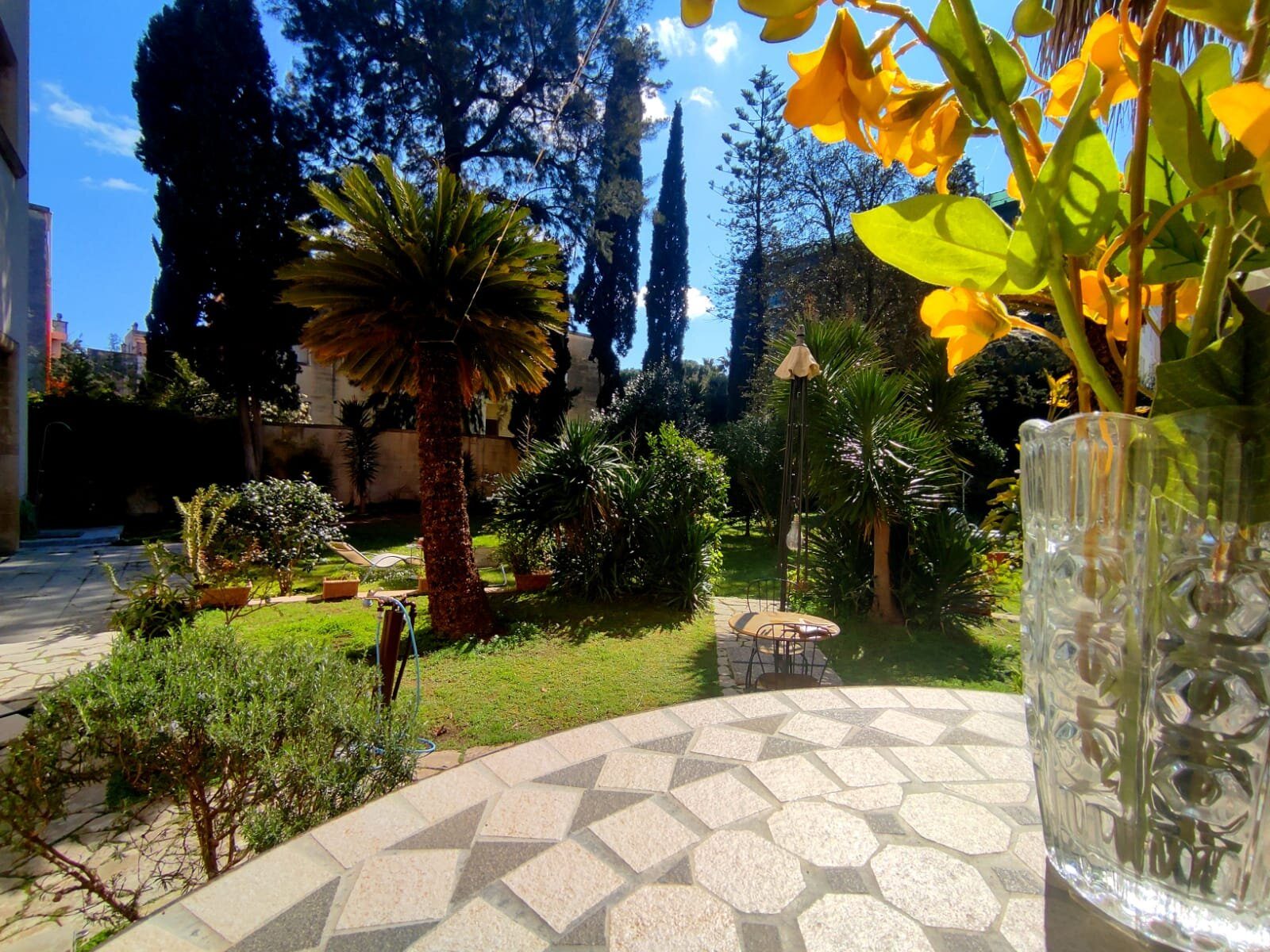 Aedes B&B - The Garden of Dreams