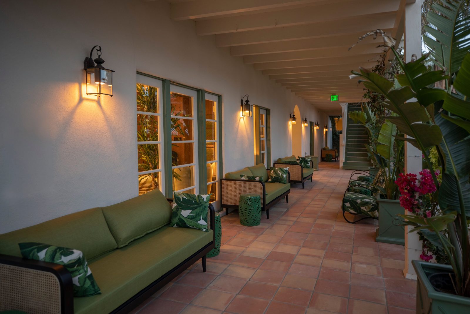 Colony Palms Hotel