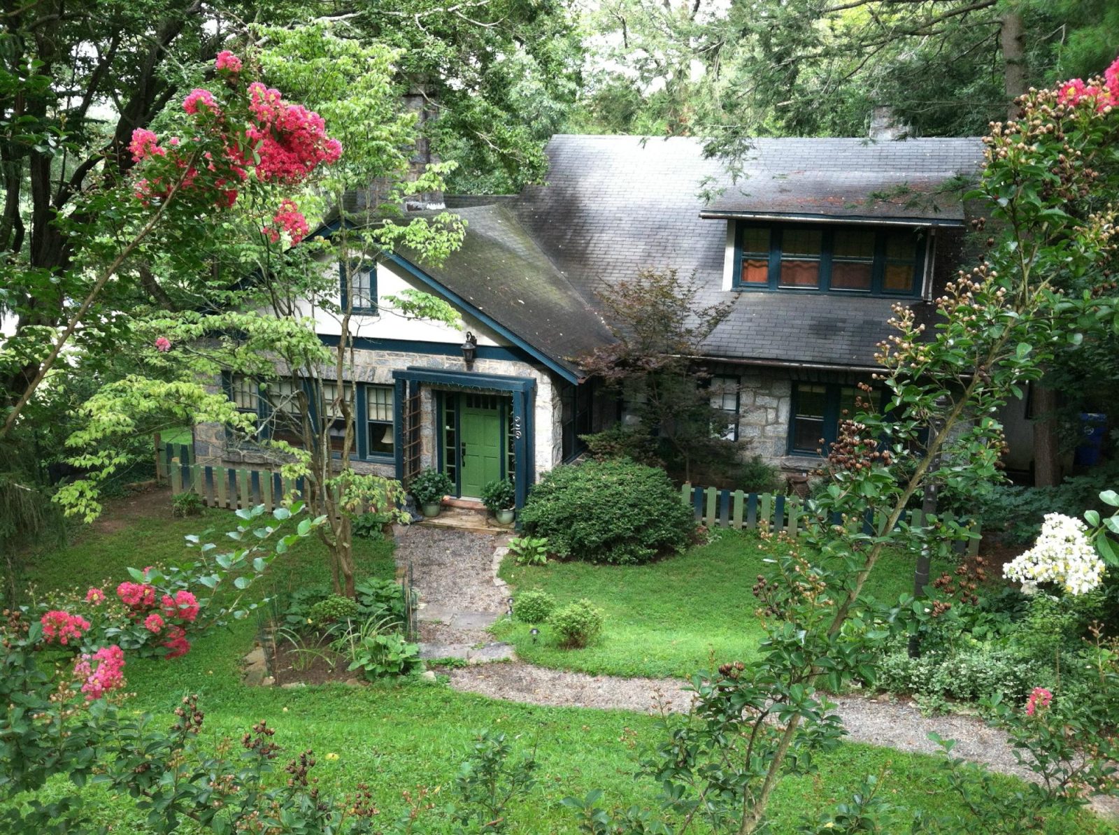 Asheville Green Cottage