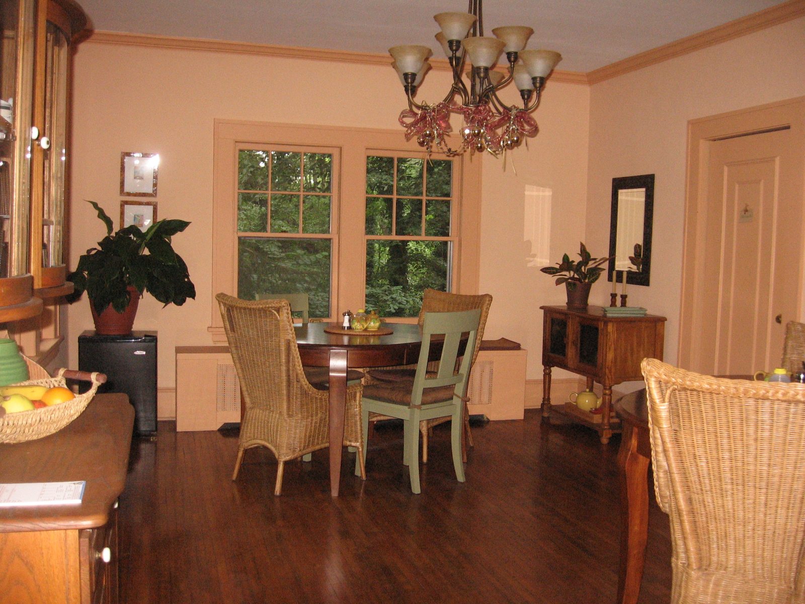 Asheville Green Cottage