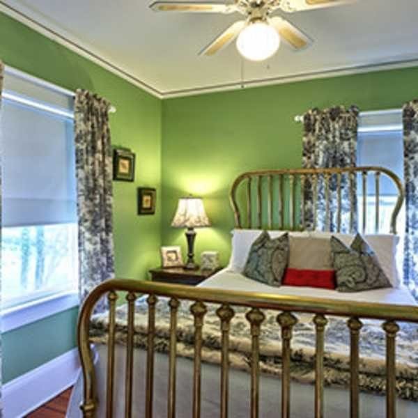 Cedar Crest Inn