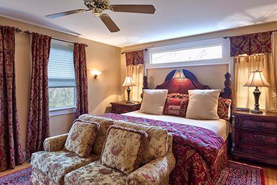 Cedar Crest Inn