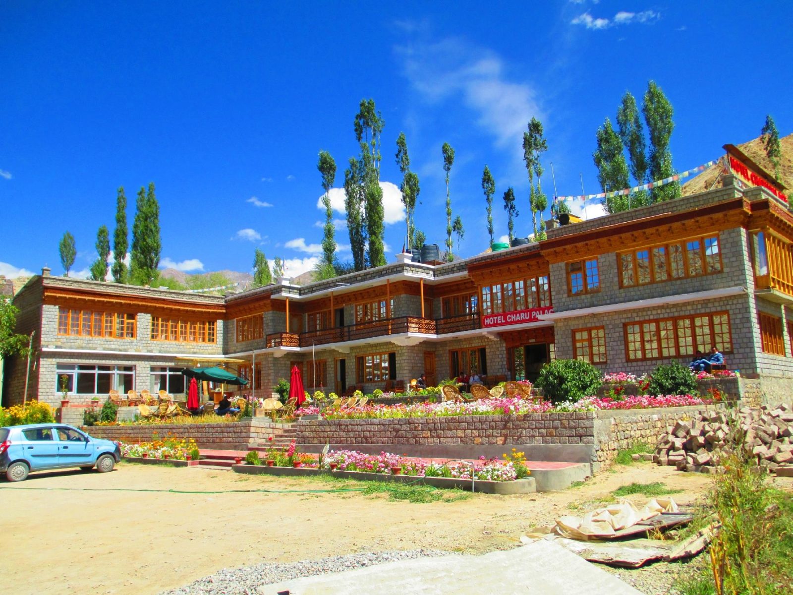 Hotel Charu Palace Leh
