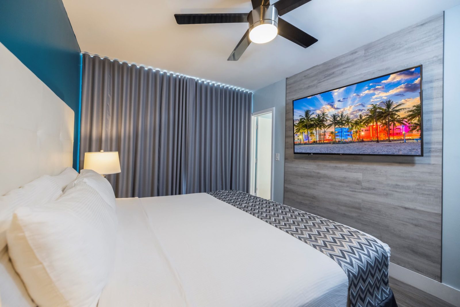 colony hotel miami beach