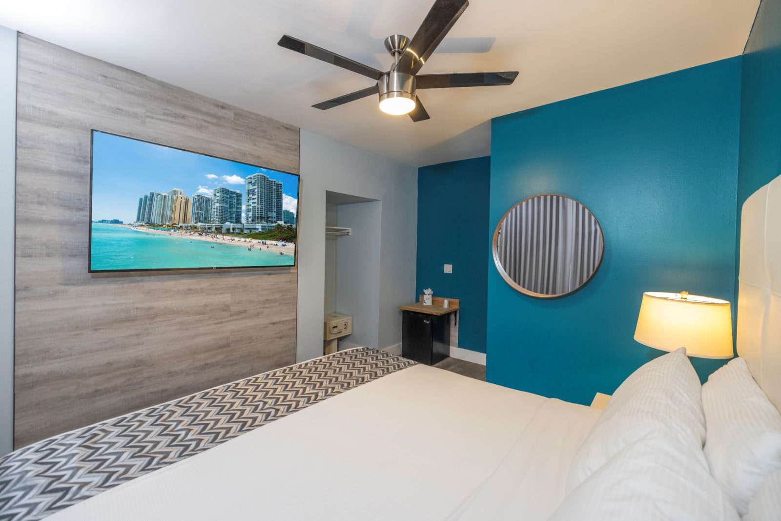 colony hotel miami beach