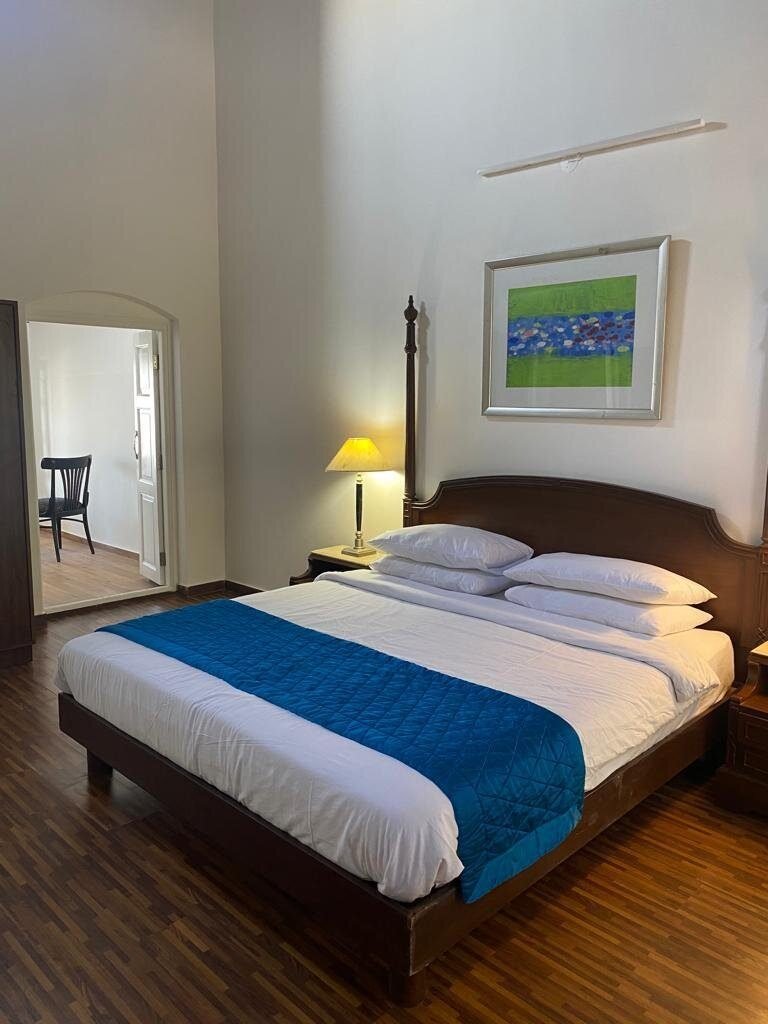 Hakman's Hotel