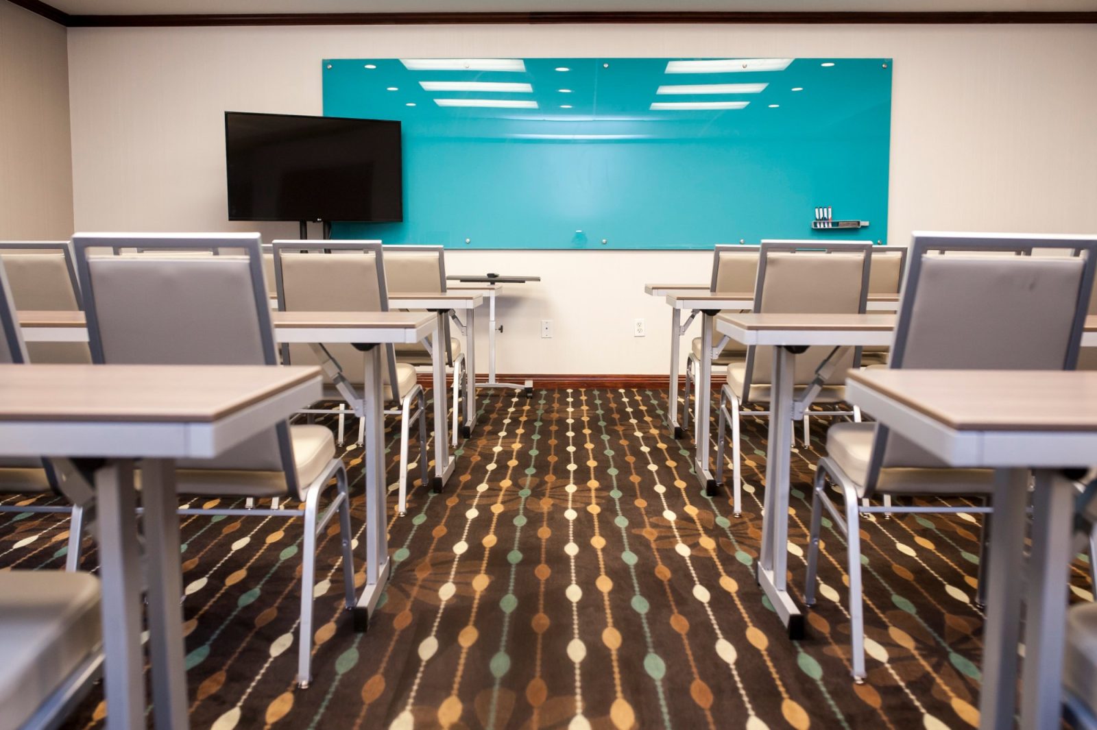 hampton inn cincinnati riverfront (downtown area) hotel covington