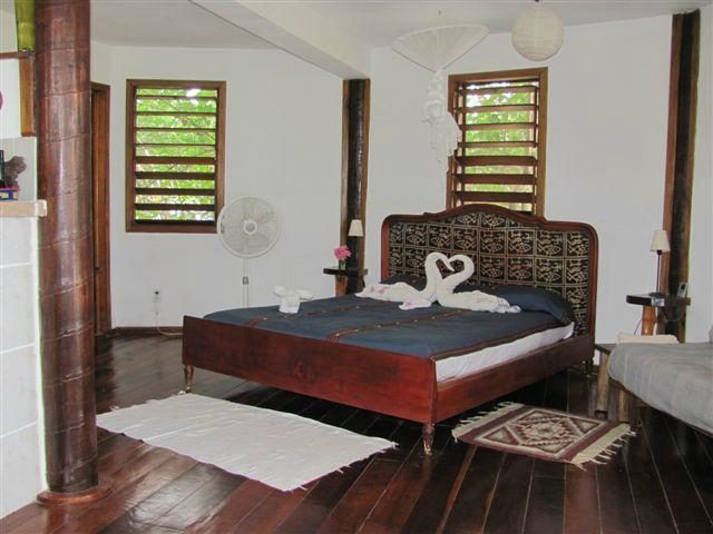 Colibri House