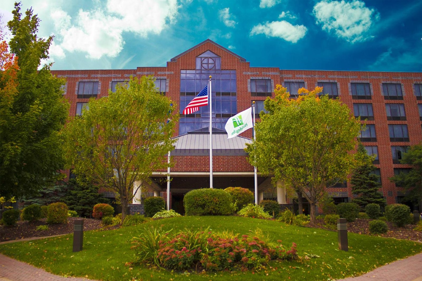 crowne plaza hotel eagan