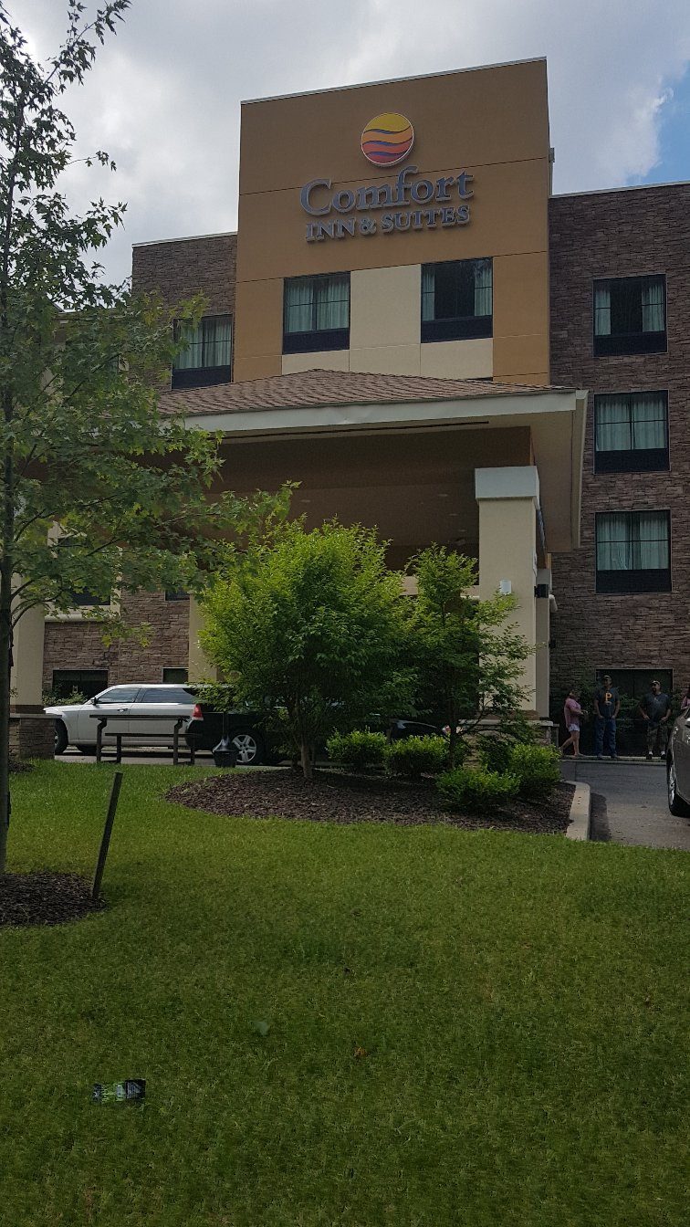 Comfort Inn & Suites