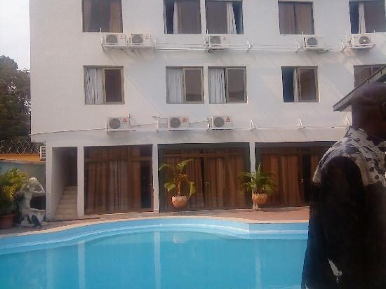 faden house hotel kinshasa