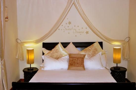 Orange-Ville Guesthouse
